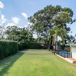 Strathfield Stylish 6Br House With Pool Tennis