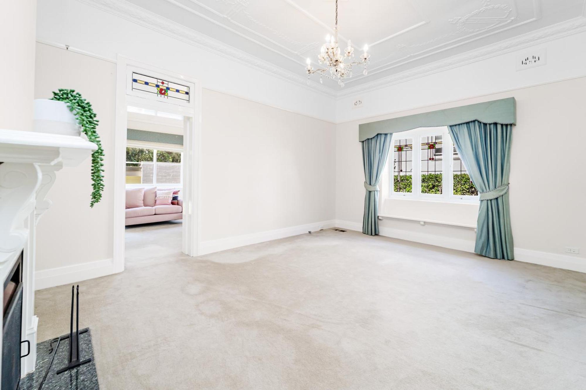 Strathfield Stylish 6br House With Pool Tennis Holiday home *
