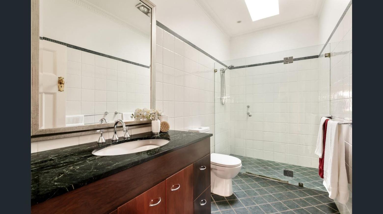 Strathfield Stylish 6br House With Pool Tennis *
